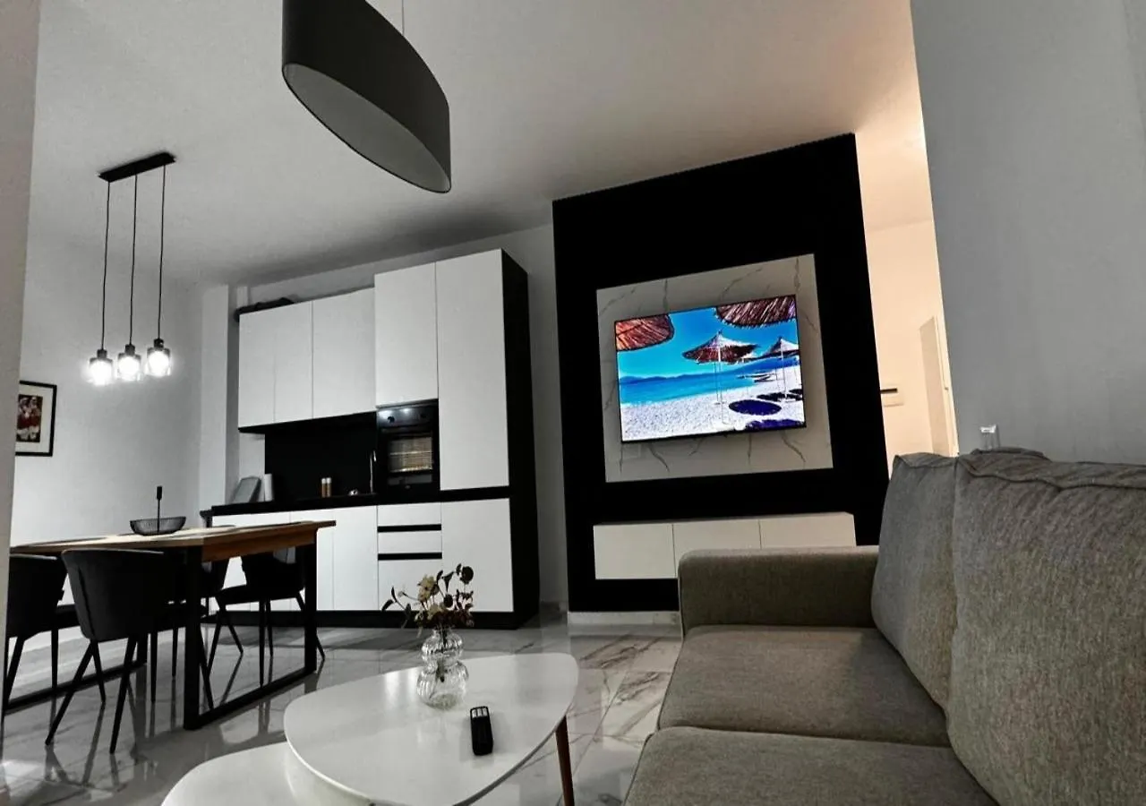 Luis Apartment Sarandë