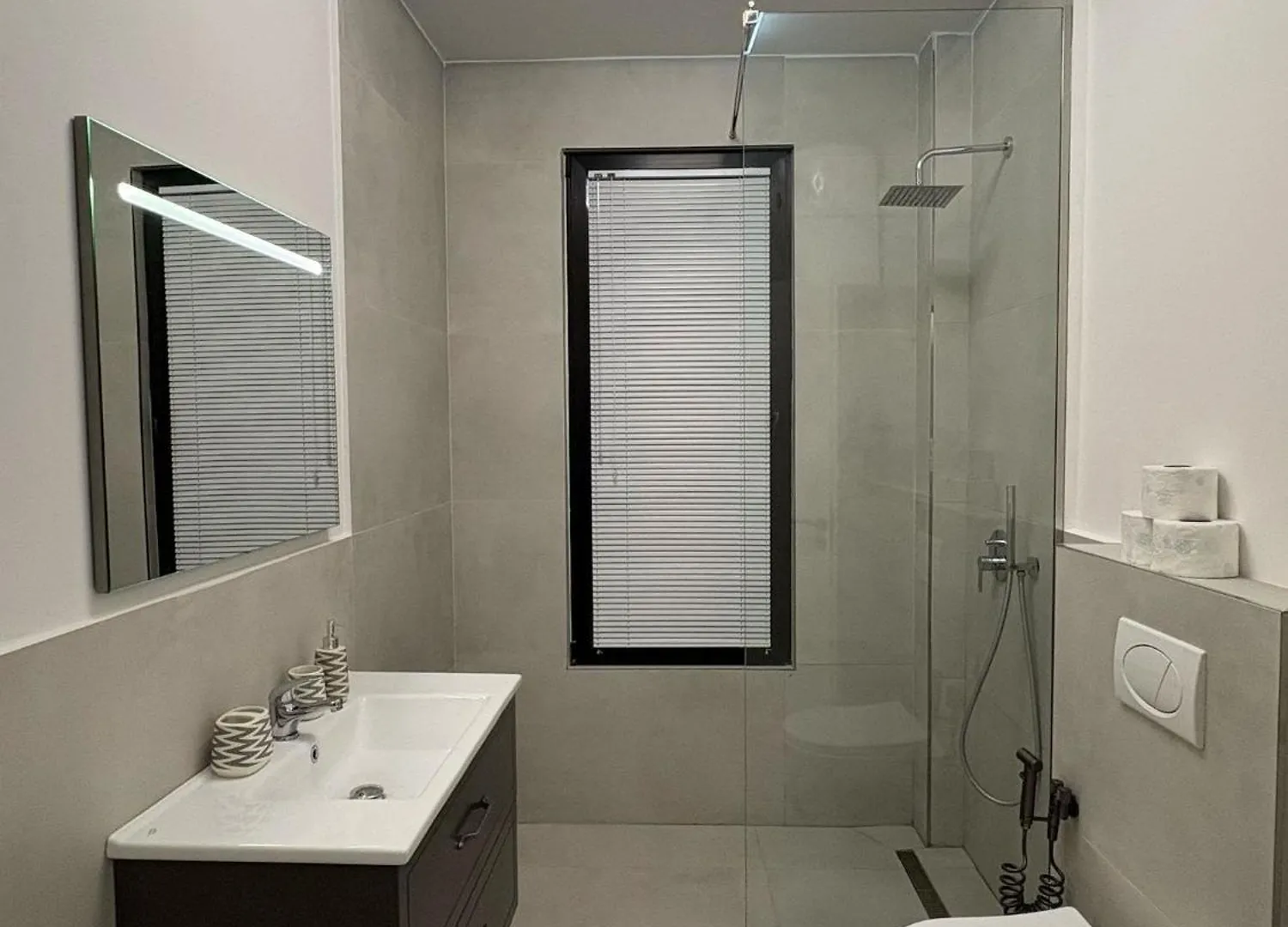 Luis Luxury Apartment Sarandë